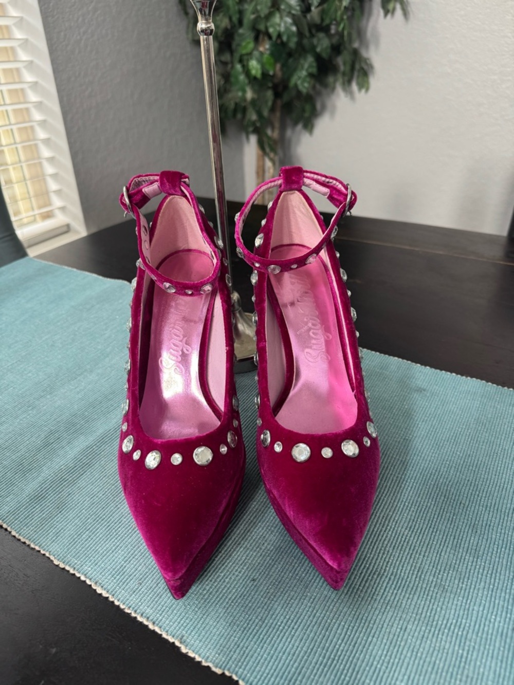 Sugar Thrillz Unwrap Me Velvet Rhinestone Platform Heels 8M